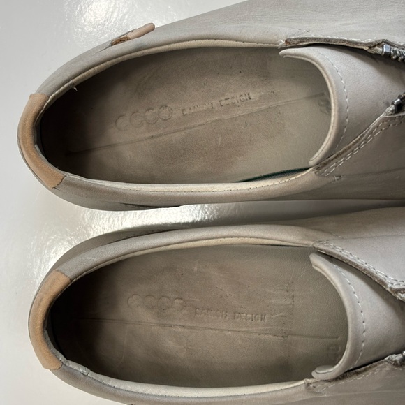 Ecco Soft 7 Shoes Women's US 9/EU40 Gray Leather Zip Up Low Top Comfort Sneakers - Picture 10 of 13